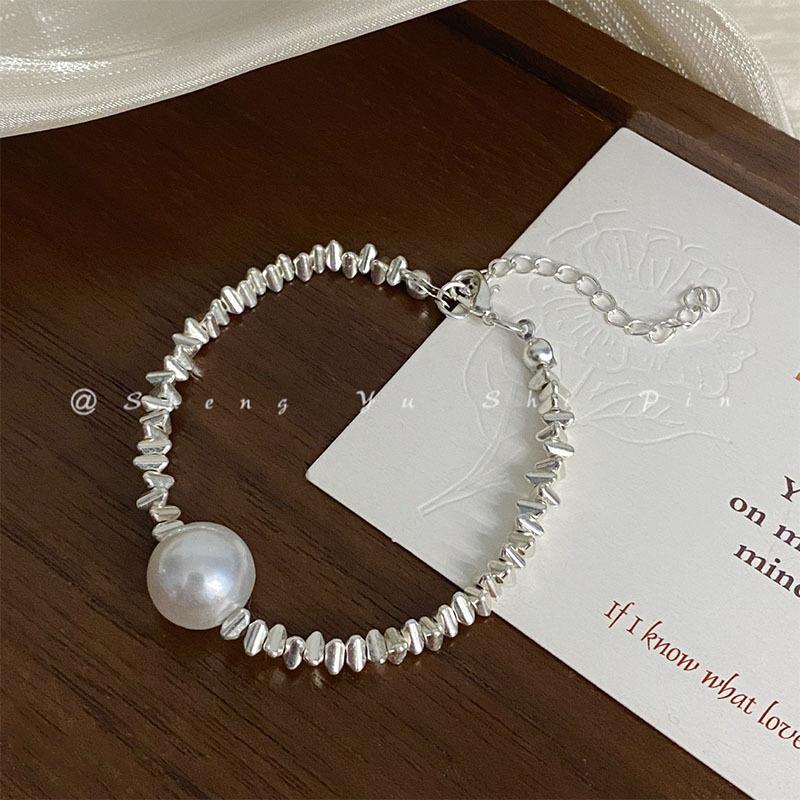 Mercury's French Retro Style Pearl Bracelet Light Luxury Niche Design High-end Exquisite Versatile Beaded Jewelry
