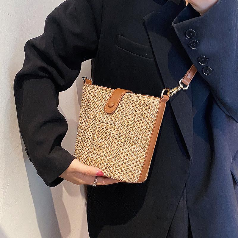 Patchwork Design Straw Shoulder Bags for Women Summer Vacati Ladies Bucket Crossbody Bag Ctrast Color Female Beach Handbags