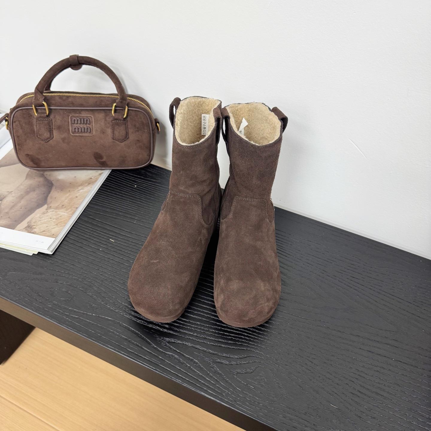 

Осенние новые матовые кожаные ретро ботинки Мартина на плоской подошве для женщин с большой головой и короткие ботинки 39