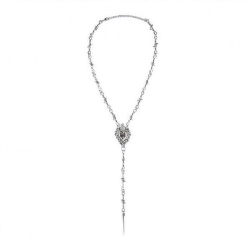 Niche Design Heart Pendant Necklace - Edgy Hip Hop Style