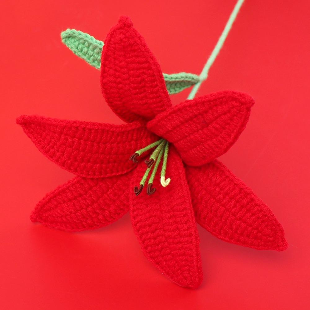 Gifts Hand-Knitted Lily Flower Lightweight Fake Flower Plants  Home Decor