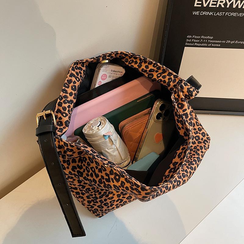Leopard Print Canvas Bag, Women's Commute To Work, Large-capacity Shoulder Bag, Lazy Wind Messenger Bag, Student Handbag.