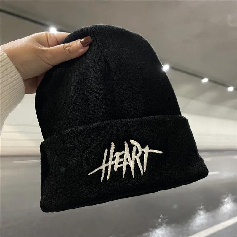 Natural NewStylish Korean Style Knitted Cap with HE Emblem - Ideal for Couples During Cold Season