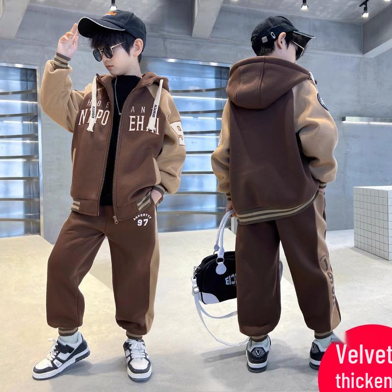 

Boys Spring 2025 Sporty Fleece-Lined Two-Piece Set for Kids 140 cm