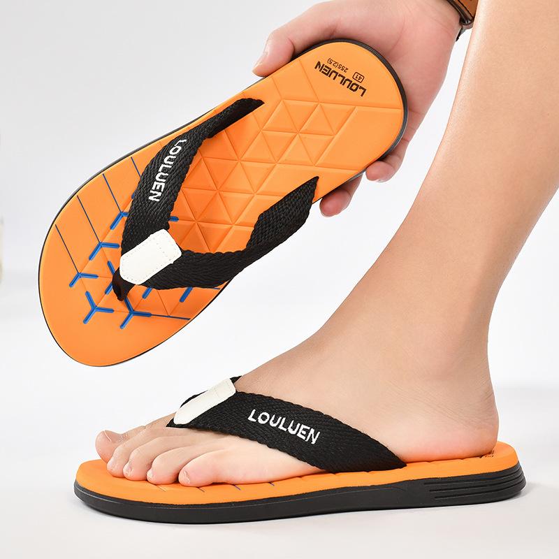 

Flip-flops men s beach slippers men s summer non-slip outer wear toe-flops spot Flip-flops 45