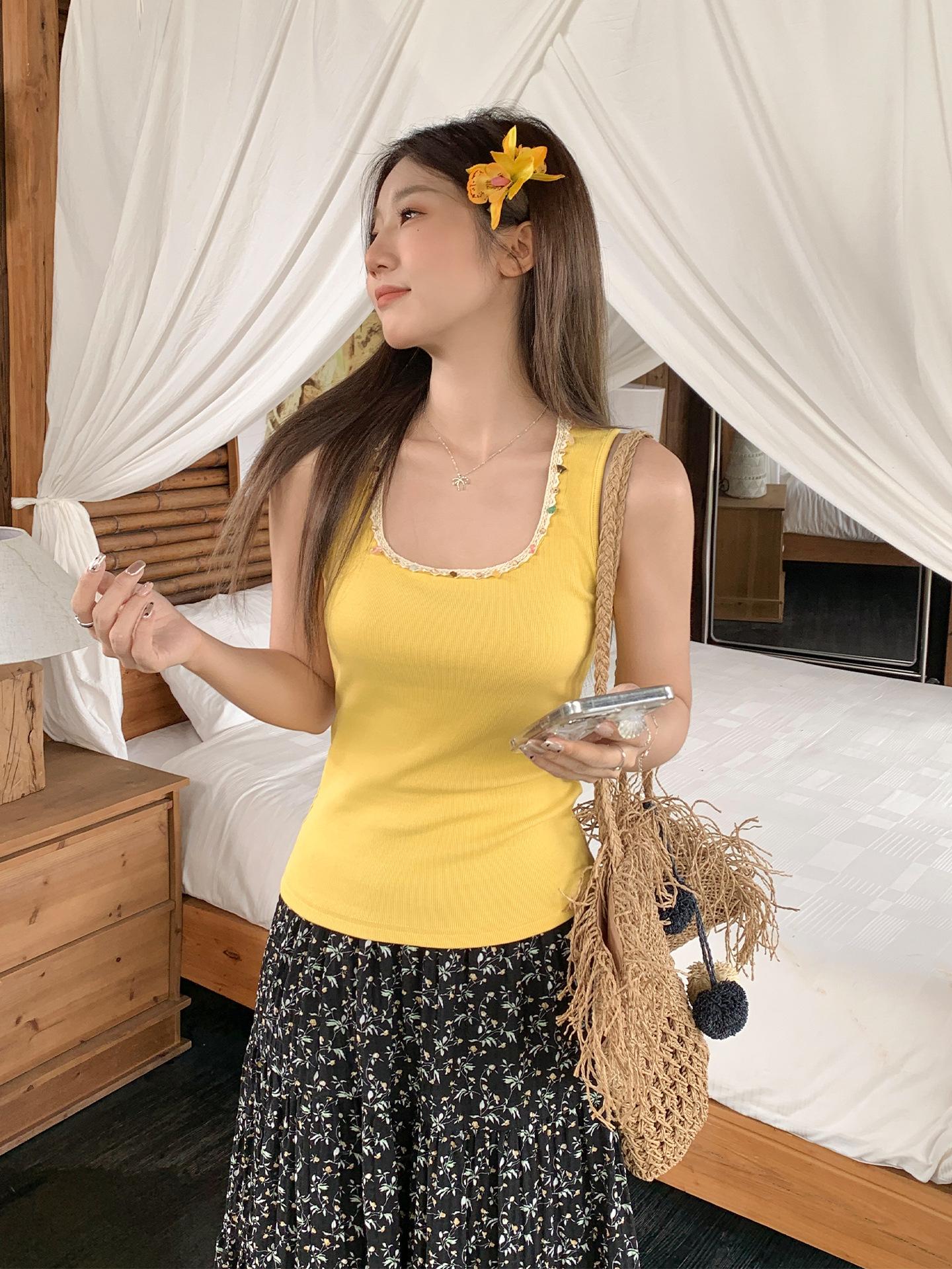 

Yellow heavy industry bead design sling vest women s summer new slim and thin sleeveless vest top S жёлтый