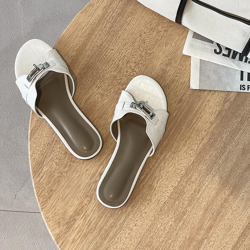 Soft Leather Slippers Women's Summer Wear 2025 New Models Are Popular This Year, Soft-soled Sandals Women's Cool Slippers with Skirts Are Not Tired