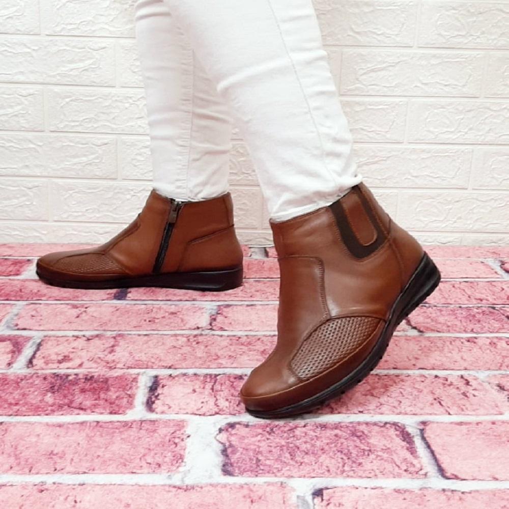 

Женские ботинки Voyager 8600 Tan из натуральной кожи с противоскользящей подошвой и ортопедической молнией 40 дубильная кора