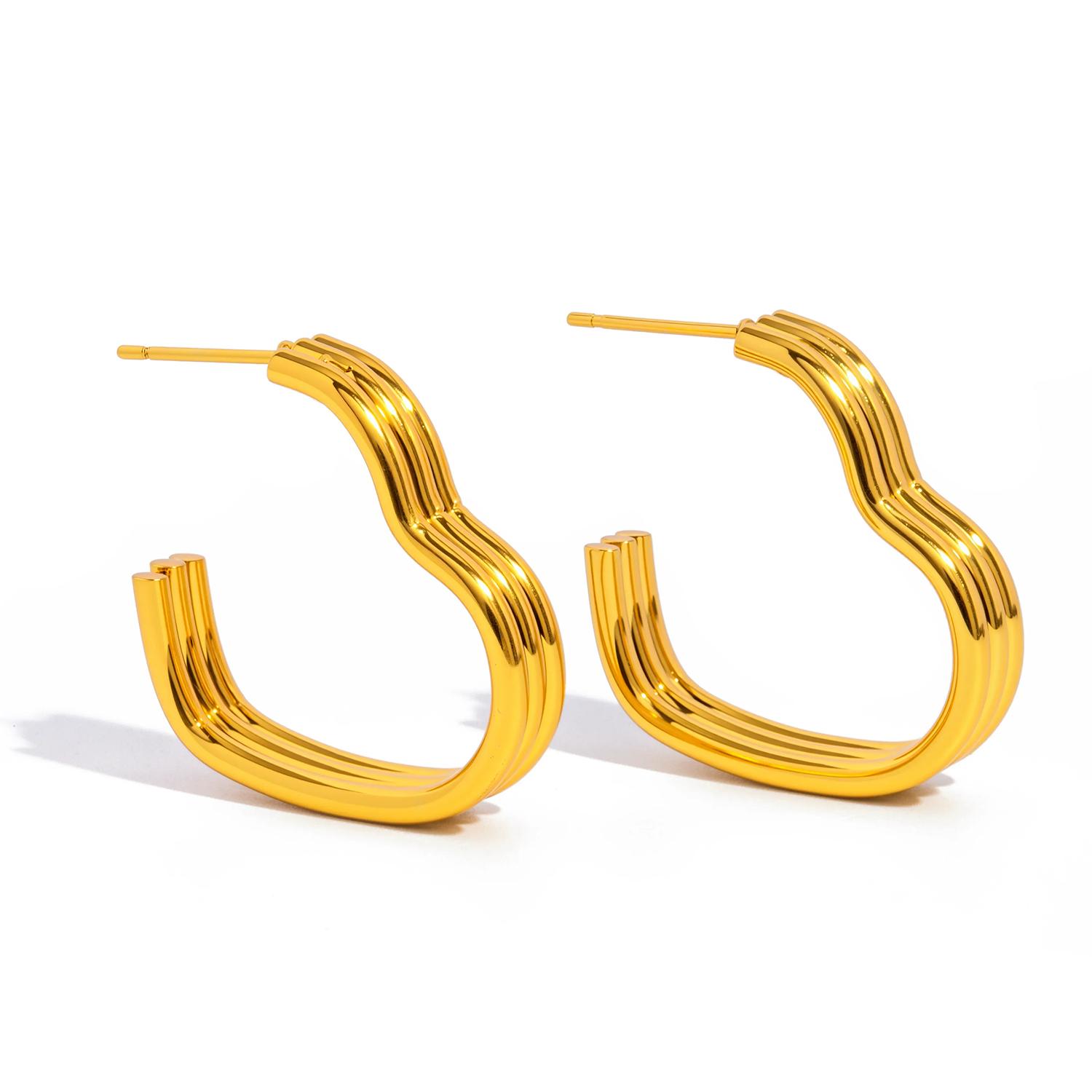 

Серьги-пусеты в форме сердца для женщин - Гипоаллергенная нержавеющая сталь с покрытием из 18-каратного золота - Классические простые серьги золотистого тона в подарок золотистый