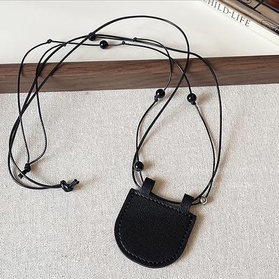 Vielseitige Mini-Halbmond-Tasche, verstellbare Halskette für Frauen und Mädchen, modisch, personalisierter kleiner Taschenanhänger, Pulloverkette, Geschenke