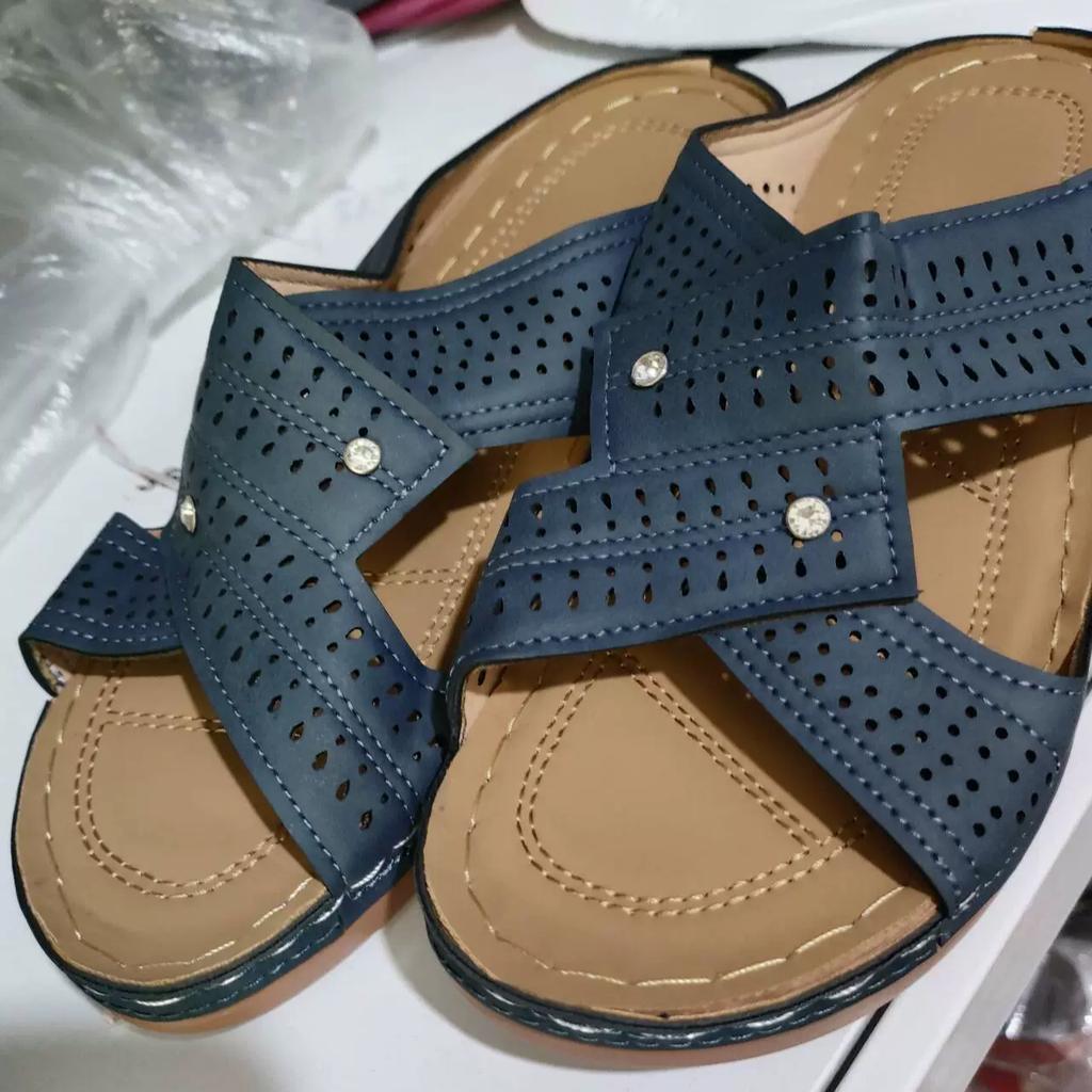 Fashion Slippers for Women, Casual Wedge Sandals for Outdoor Wear, Oversized Beach Shoes for Women