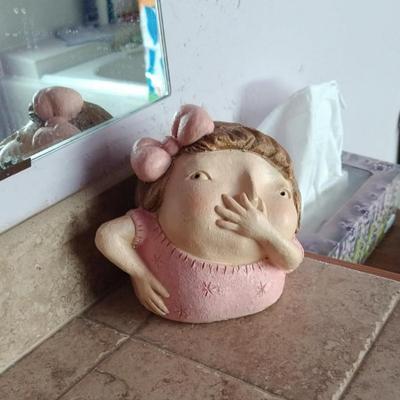 Grenzüberschreitende Harzfiguren: Nasezuhaltende Jungen & Mädchen Badezimmer-Ornamente – Lustige Geschenk-Deko