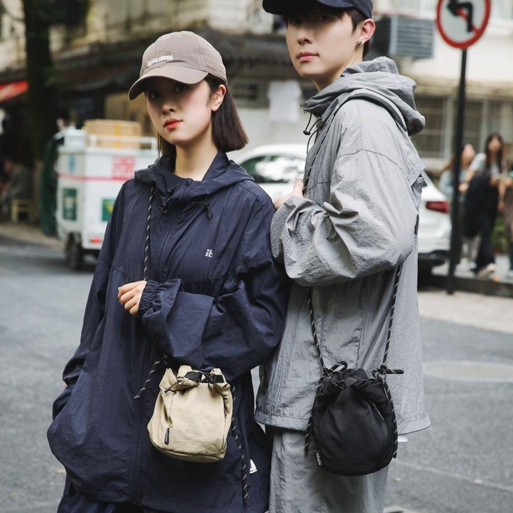 

Handbag Drawstring Bucket Bag Korean Style Small Crossbody Bag Nylon Shoulder Bag Office Worker темно-сірий колір