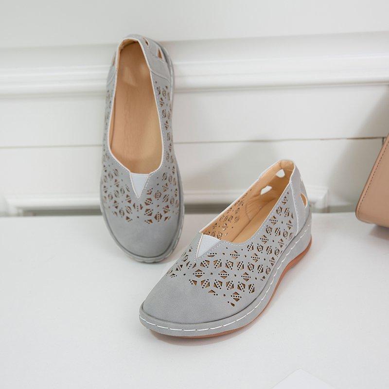 Wiosna i Lato 2024 Europa i Stany Zjednoczone Moda Loafers Kobiety Pure Color Set Jednostopniowe Buty