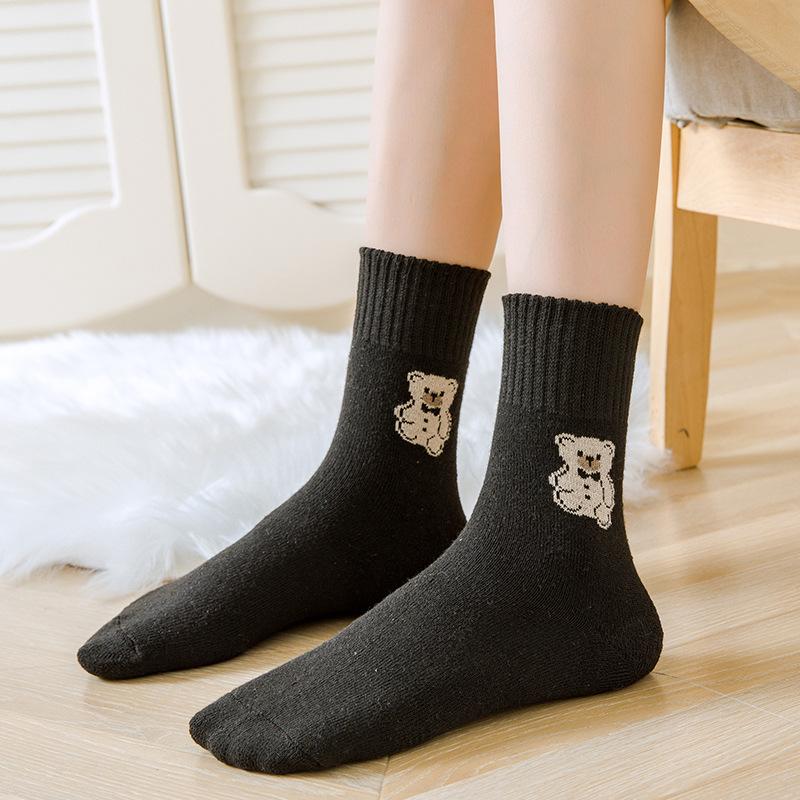 Socks Kawai Bear Women Autumn Winter Thickened Warm Loop Japanese Women's Floor Mid-tube Cotton Causal Sock Lovely Girls Style