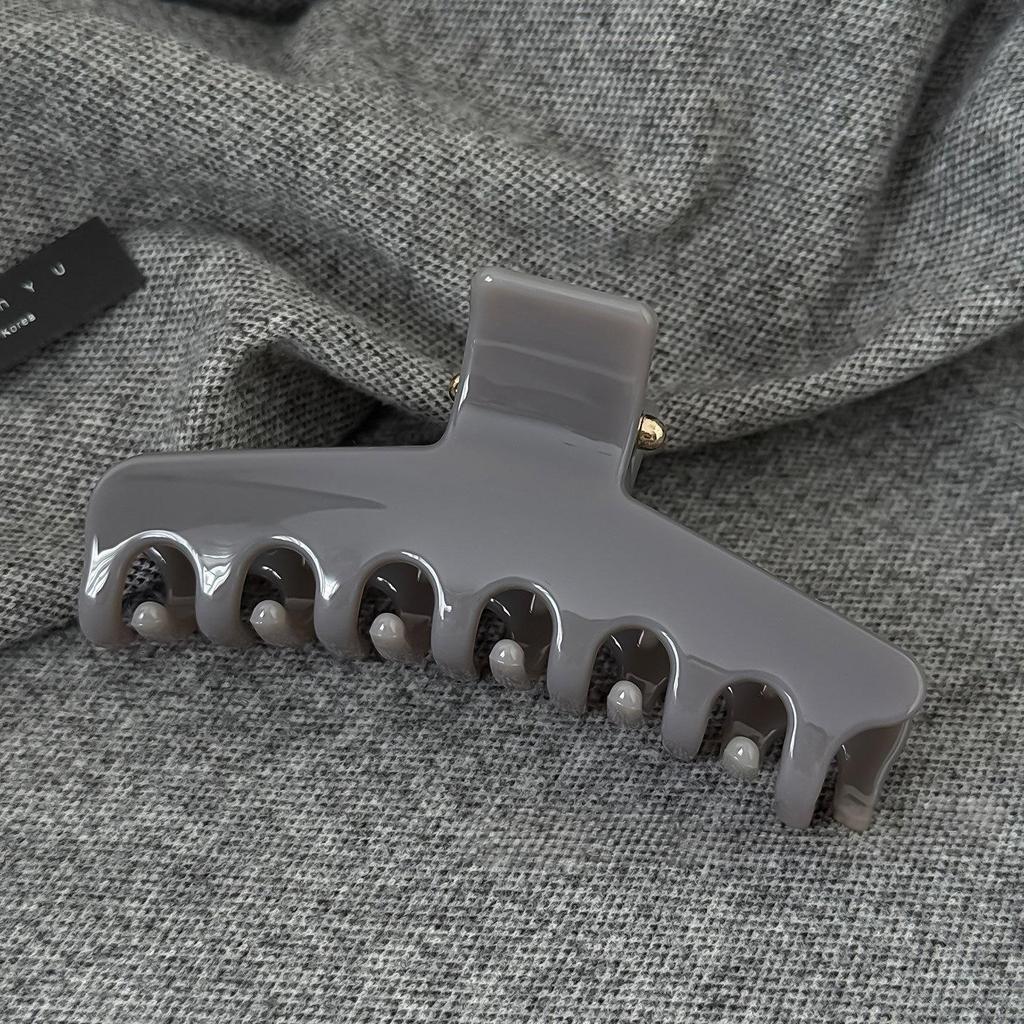 Korean Style Jelly Color Claw Clip Hairpin – Versatile, High-End Hair Accessory for All Hair Volumes