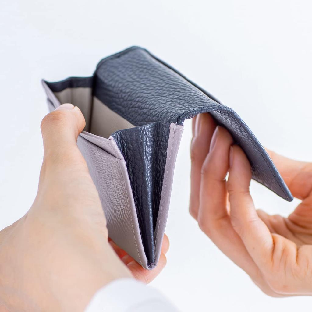 Corale Women's Business Card Case, Genuine Italian Leather with Prism Design, Stylish Card Case for Women (Brown)