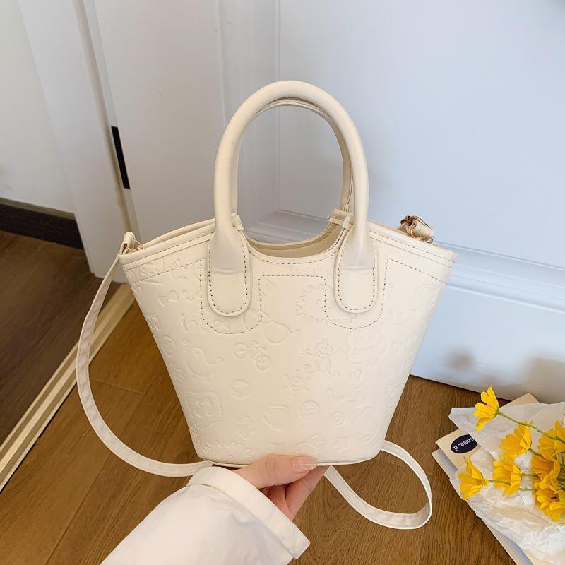 Summer Niche Embossed Bag Women's New Fashion Versatile Messenger Bag High-end Portable Bucket Bag