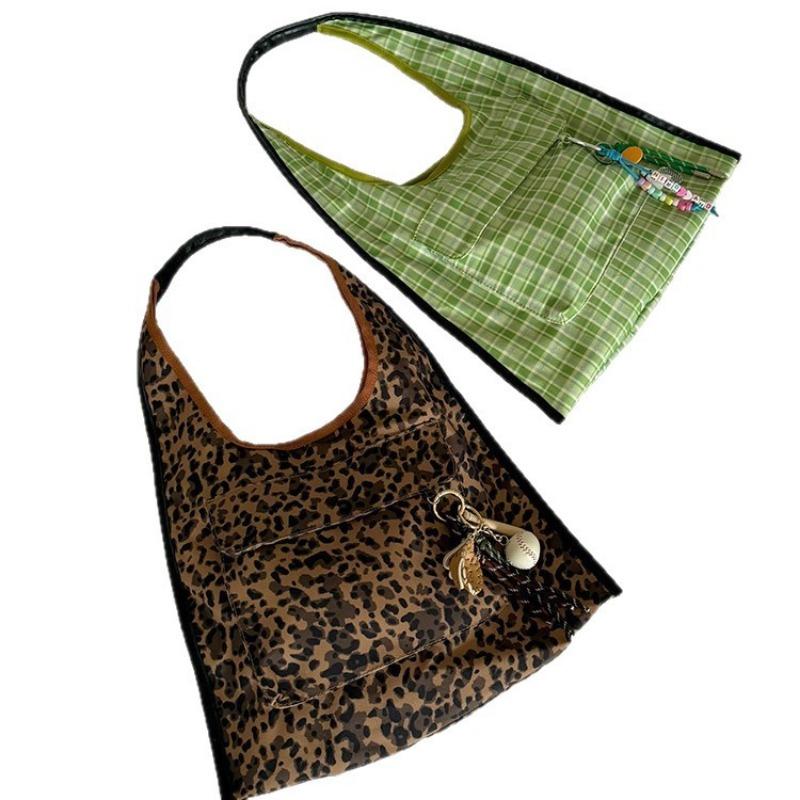 Laid-back Style Women's Large-capacity Commuting Single-shoulder Handbag, Casual and Versatile Tote Bag