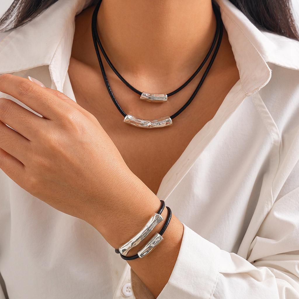 European & American Multi-layer Leather Wax Line Necklace Set with Alloy Hip-hop Clavicle Chain Gift for Men Women