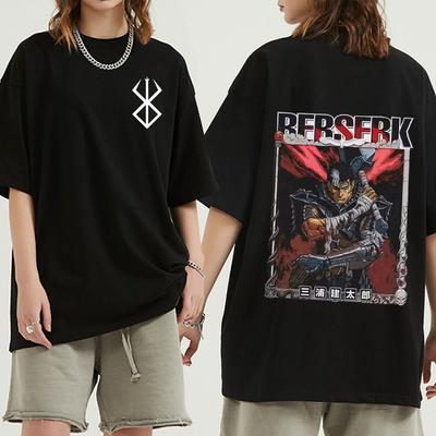 Japońskie anime Berserk Guts graficzna koszulka szermierz Gatsu ofiara Zodd walka letnie koszulki męskie damskie bawełniane gotyckie koszulki Streetwear
