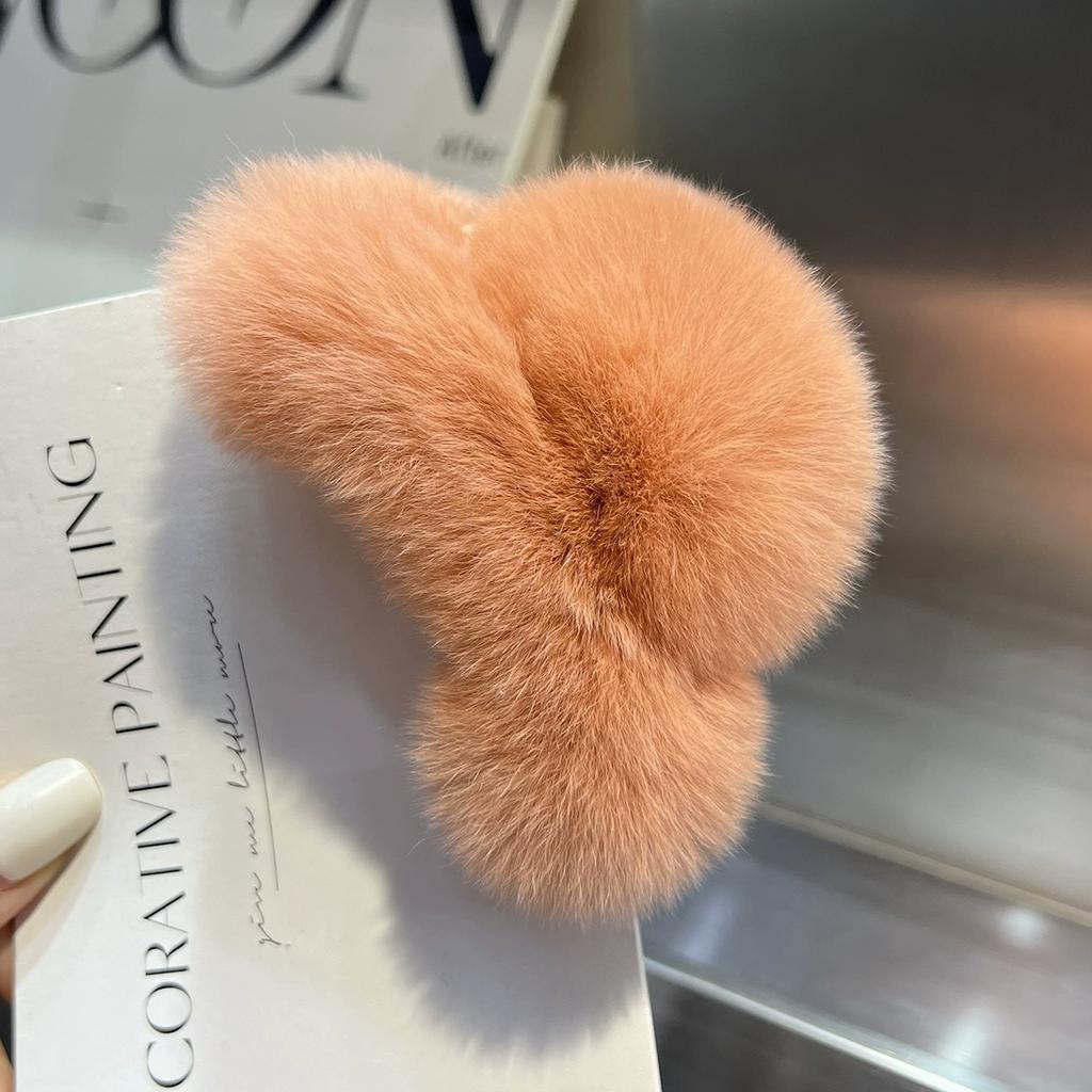 Real Rex Rabbit Hair Small Grab Clip Female Autumn and Winter Hairy Back Head Disc Claw Internet Celebrity Shark Clip Headgear Hairpin