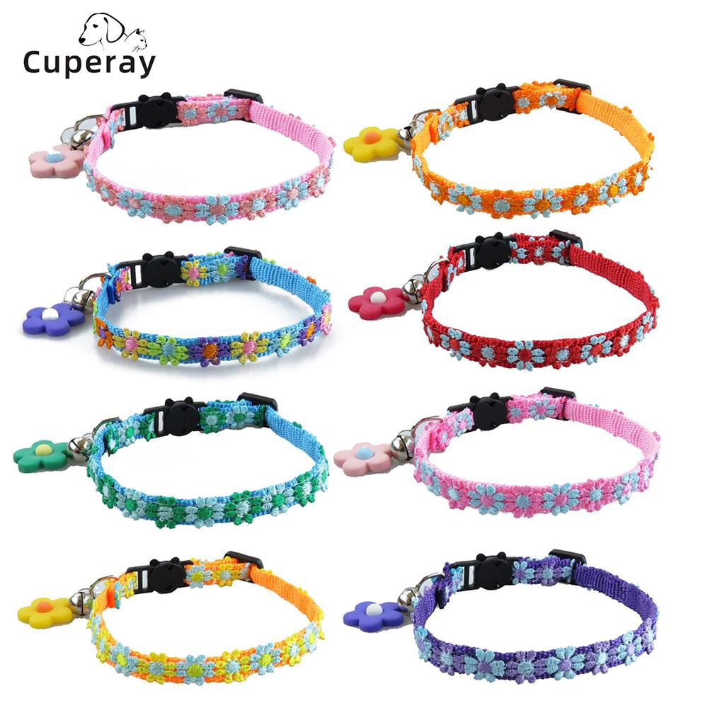 Classic Cat Collar Adjustable Lace Flower Pet Collar with Bell & Flower Pendant,Quick Release Buckle To Prevent Choking,for Cats & Puppy