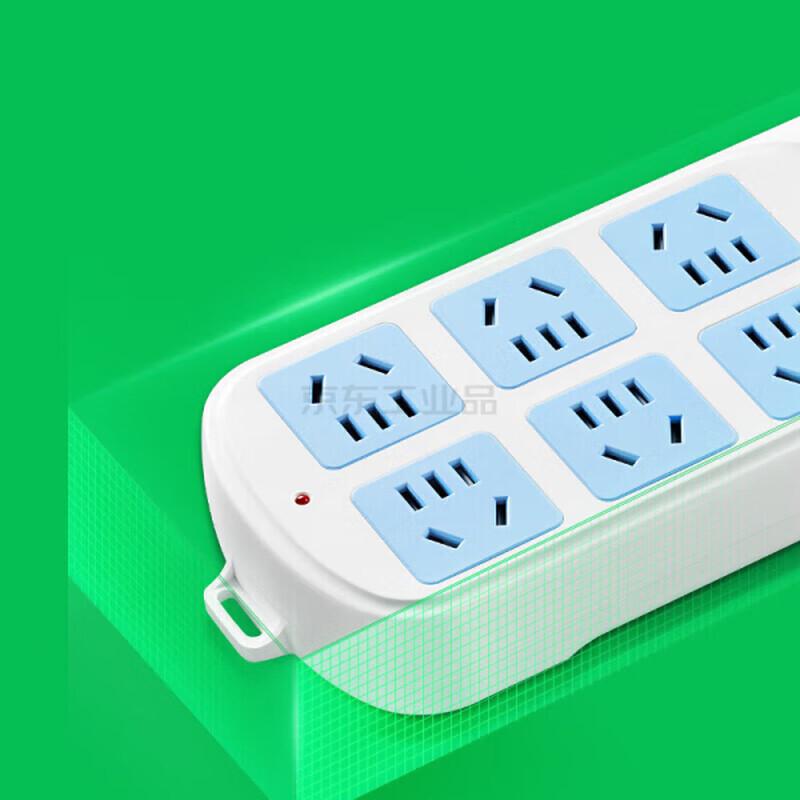BULL 6-Outlet Power Strip with Overload Protection