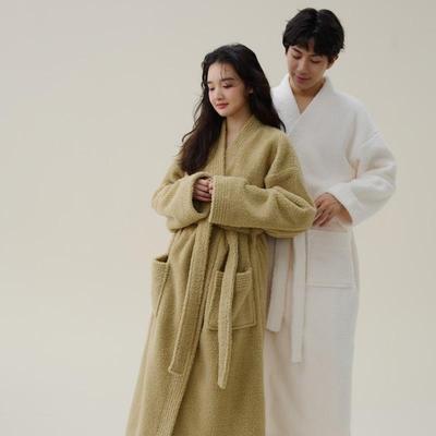 Unisex Coral Fleece Velvet Nightgown - Autumn/Winter Extended Bathrobe for Couples