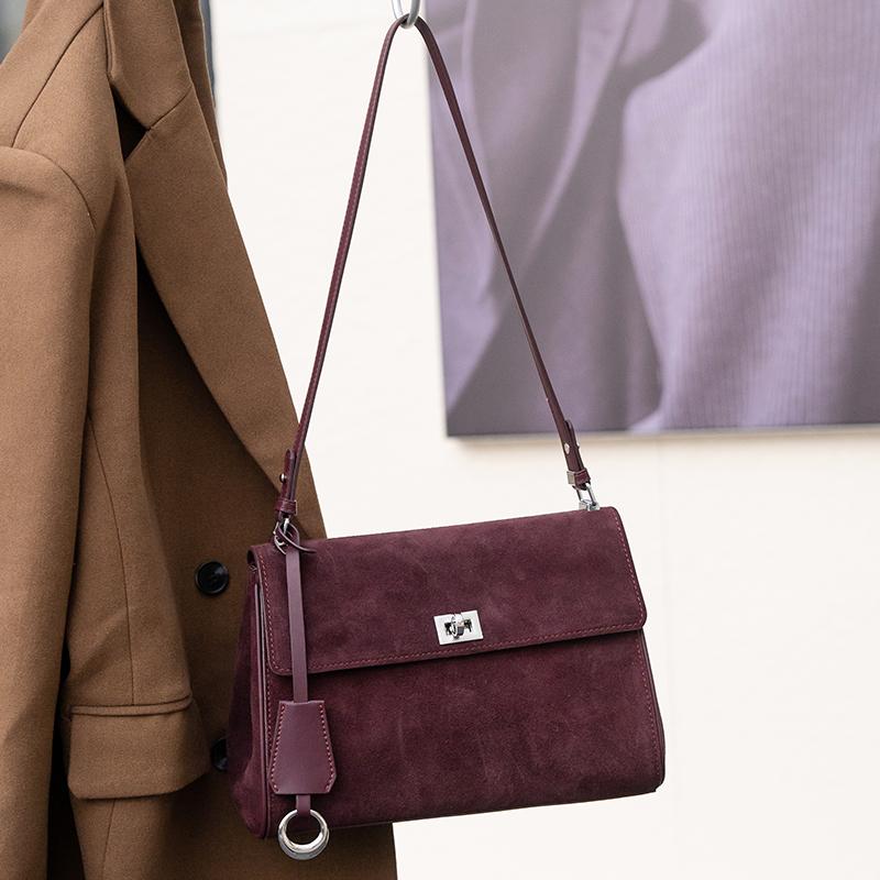 2026 Autumn winter women's Suede Top grain leather Crossbody handbag luxury designer Shoulder bag Vintage messenger bag
