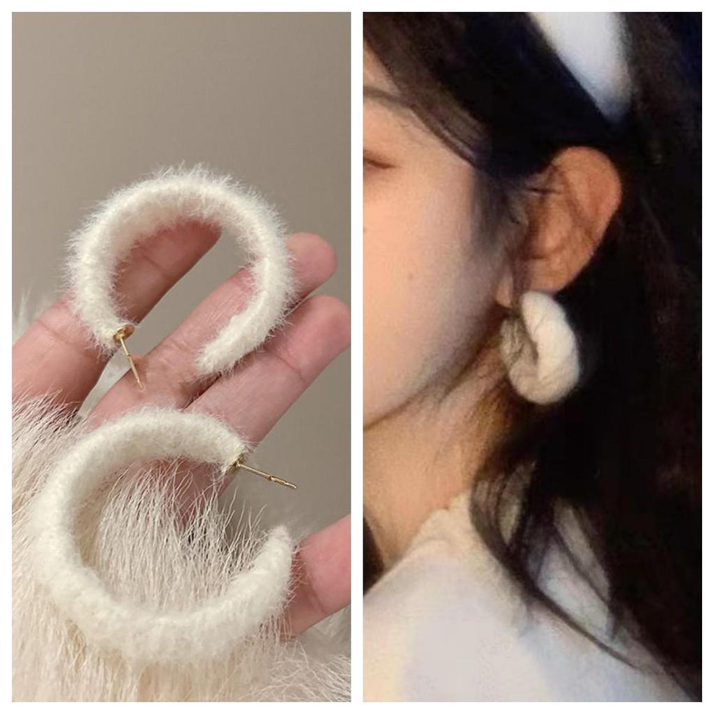 C-förmige Plüschohrringe für Damen – Nischendesign, süßes Temperament, vielseitige große Creolen für Herbst und Winter