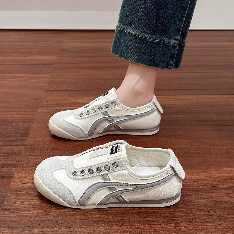 

Flat-soled women s shoes soft-soled new summer and autumn thin one-pedal casual shoes color matching sports little white board shoes 40 серый