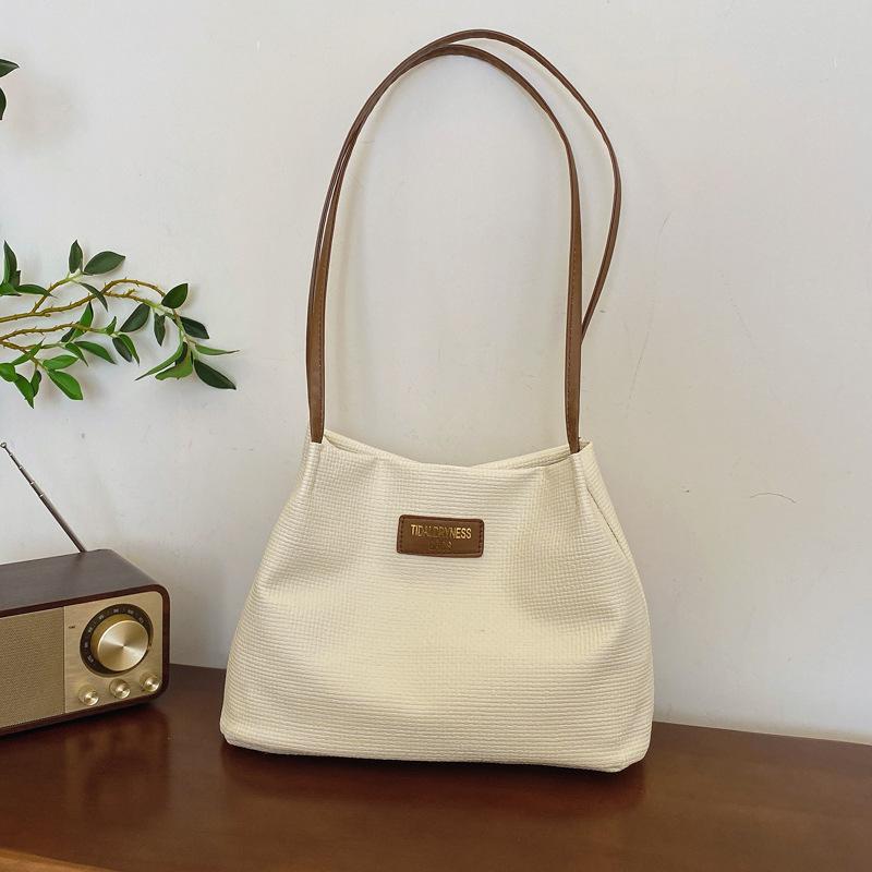 

Женская сумка женская 2025 новая модная вместительная наплечная сумка премиальная сумка-тоут