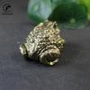 Brass Golden Toad Lucky Tea Pet Vintage Simulation Animal Figurines Miniatures Home Office Desk Ornament Car Decoration Crafts