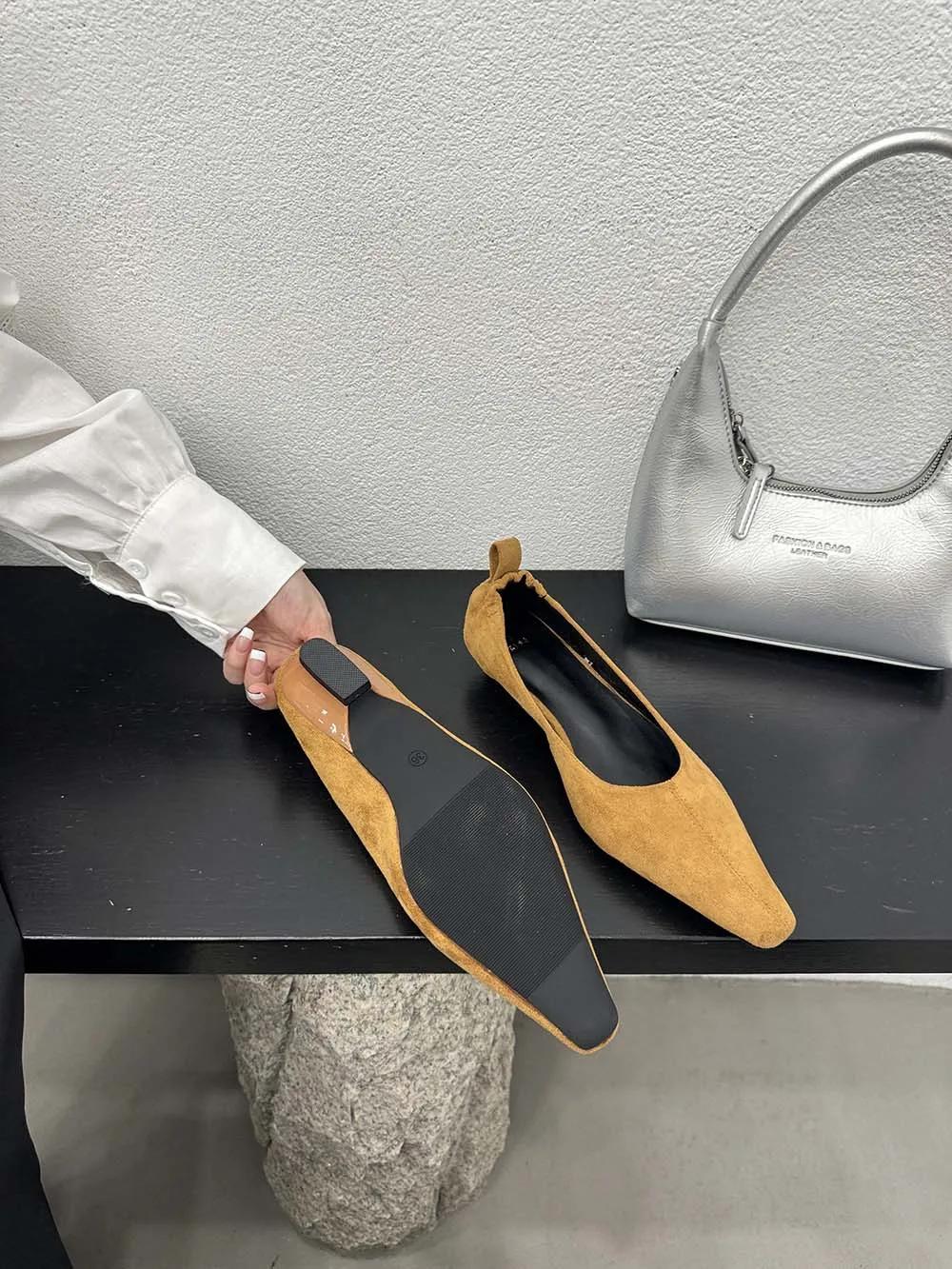 

Модные женские мокасины из флока черного, бежевого, коричневого цвета, на низком каблуке, 2024, новые поступления, осенне-весенние туфли, вечерние туфли для вечеринок 39 жёлтый