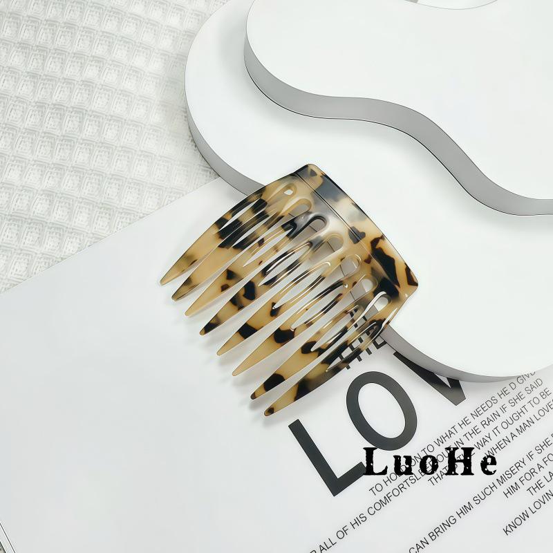 Leopard Print Anti-static Hair Comb - Acetate Hair Accessory for Bangs, Anti-frizz, and Extra Style