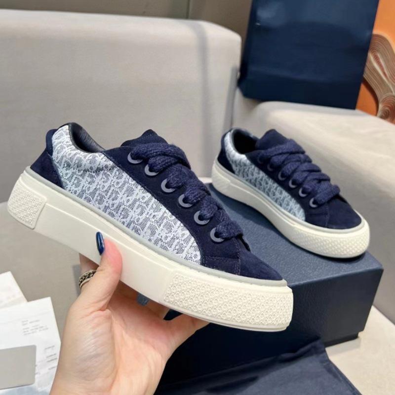 

Європейська станція B33 Кросівки з натуральної шкіри Colorblock: Товста підошва, Дизайн з вишивкою, Унісекс Повсякденне Спортивне Взуття для Весни. 39