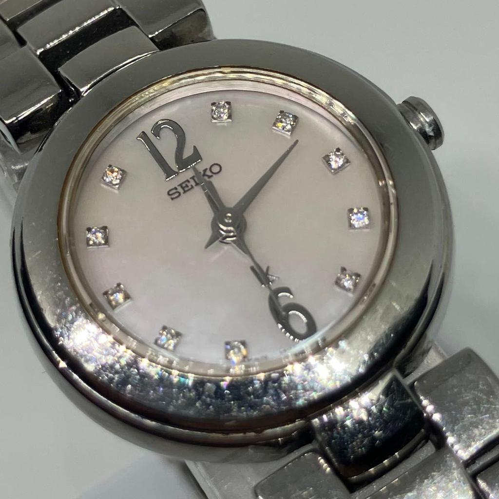 Used Excellent Condition, Working SEIKO LUKIA Women's Watch, 10P Diamond, Shell Dial, 403091
