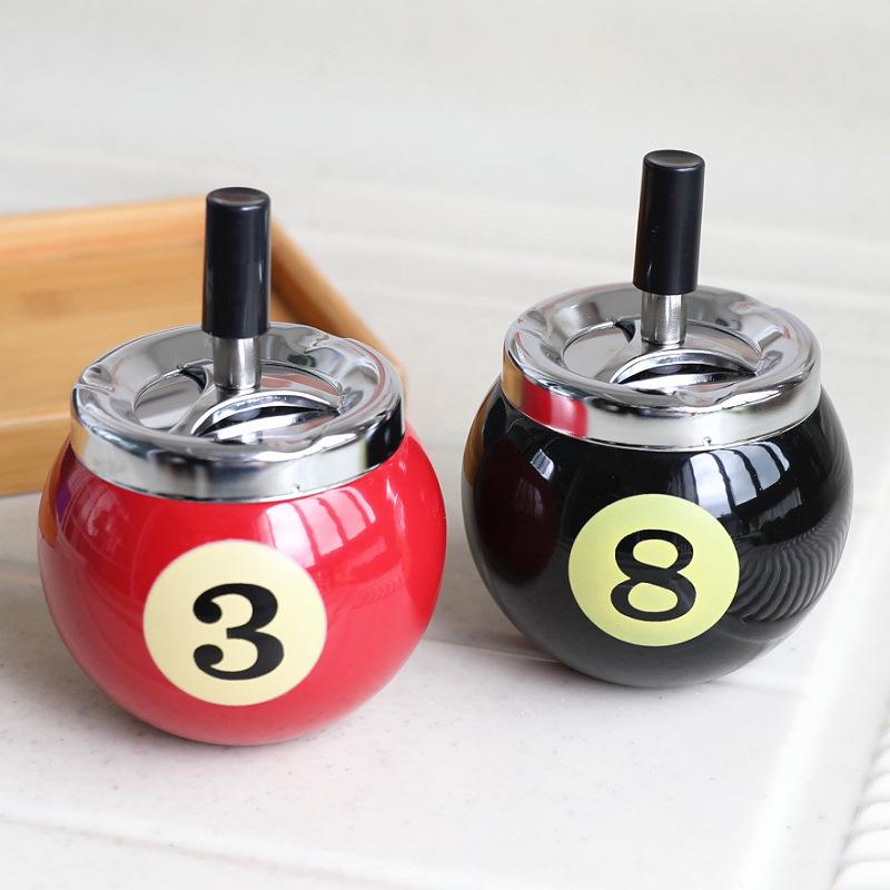 Large Star Moon Billiards Ashtray with Lid - Creative Anti-Fly Metal Iron Decor