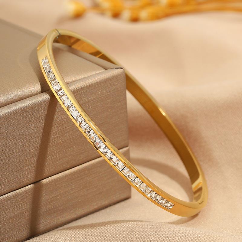 Titanium Steel Bracelet - Fashionable and Versatile for Women, Full of Diamonds, Stainless Steel Bracelet, Unique Handcrafted Bracelet