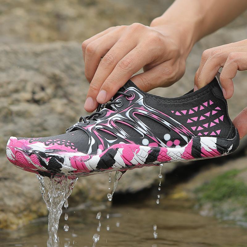 Summer New Lightweight and Breathable Stream Walking Shoes Couple Outdoor Swimming Beach Wading Shoes Hiking Five-finger Shoes Men