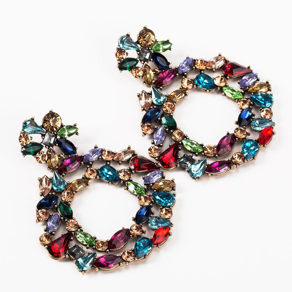 2019 European & American Exaggerated Round Diamond Acrylic Earrings