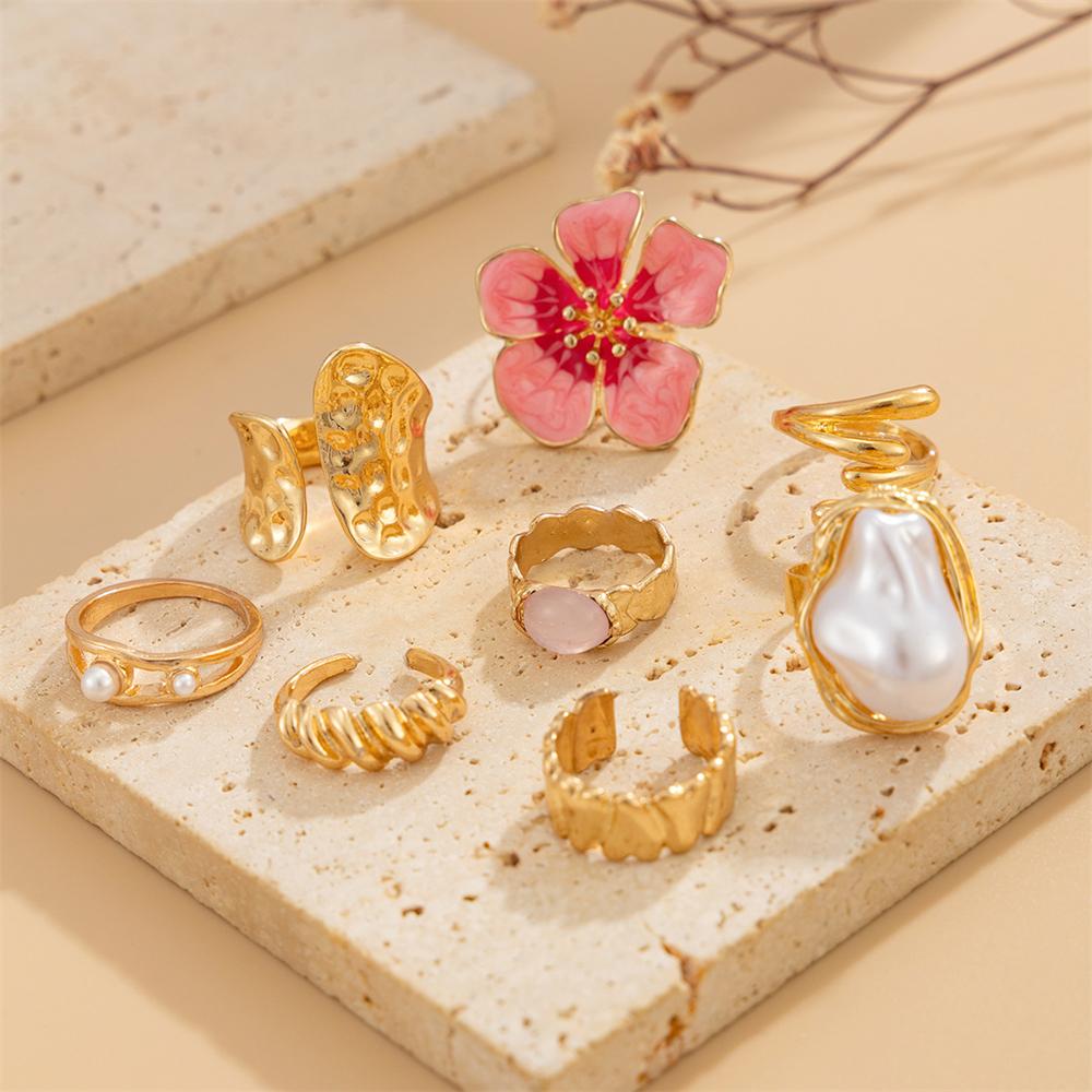 

8 Pcs/Set Elegant Geometric Enamel Floral Imitation Pearl Rings Vintage Rings for Woman Summer Beach Vacation Jewelry Gifts