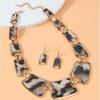Grenzüberschreitendes Mode Ethnisches Geometrisches Leopardenmuster Choker & Ohrring Set