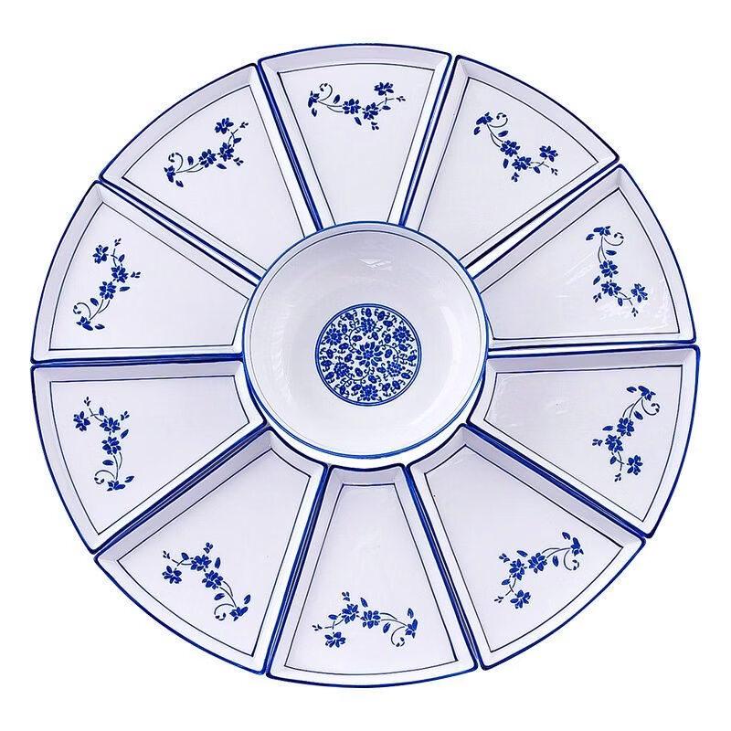 Qinjing Blue and White Porcelain Fan-Shaped Dinnerware Set