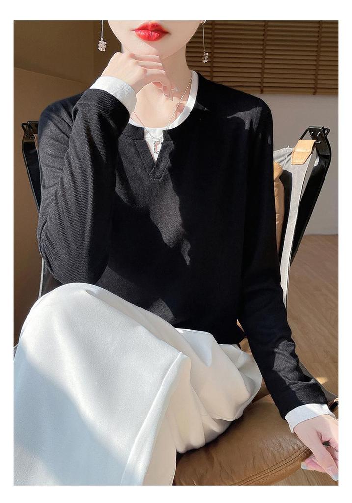 Women's Faux Two-Piece Color Block Knit Top with Round Neck and Long Sleeves - Spring Collection