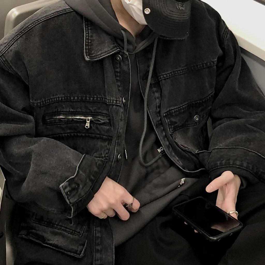 Boys' Retro Denim Jacket with Lapel, Zipper, and Faux Pockets - Loose Fit for Autumn/Winter 2023