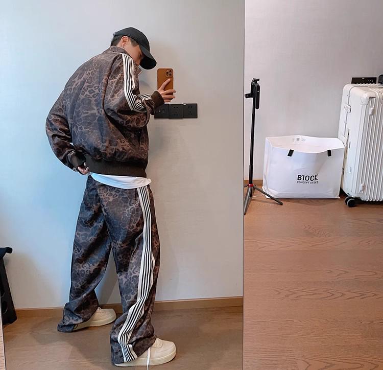 

Men s Retro Leopard Print Sport Set: Autumn Casual Pants & Striped Zipper Jacket L