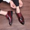 High Quality Italian Leather Shoes Designer Men Bullock Casual Shoes Fashion Business Dress Shoes Pointed Toe Wedding Party Shoe
