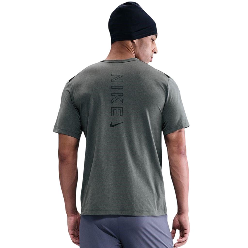 Nike Mens City Dri-FIT Regular T-Shirt